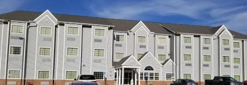 Microtel Inn & Suites by Wyndham Delphos - image 10