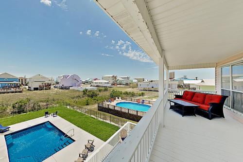 1387 W Lagoon Ave Home - image 2