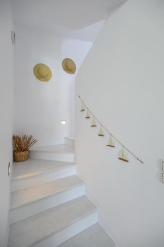 Irianna of Naxos - image 4