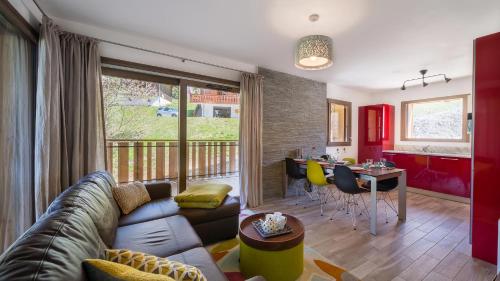 Les 4 Elements - Apt D104 - BO Immobilier- Châtel Multipass 2026 Activités en Été offert par votre hôte, Châtel