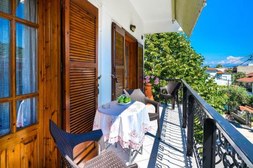  Tasia's Holiday House in Skala Kallirachis