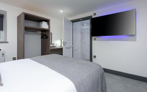 1 double bed