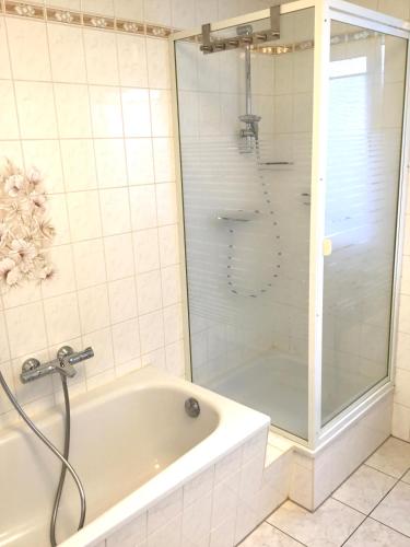 Ferienhaus Zerrer 3.8km von Rotdornweg entfernt