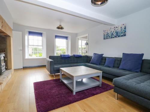 Hall Cottage - image 8
