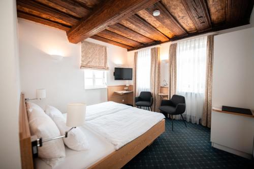 Hotel Tuchhaus - image 9