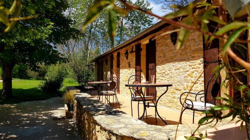 Les Filolies - Chambre d'hôtes - Saint-André-d'Allas