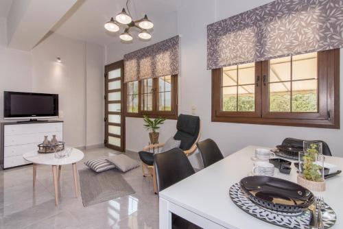 Valentine's Modern Apartment 3