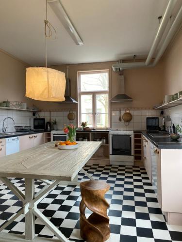 Cafe Mandeltartan B&B VillaFloraViola in Ronneby