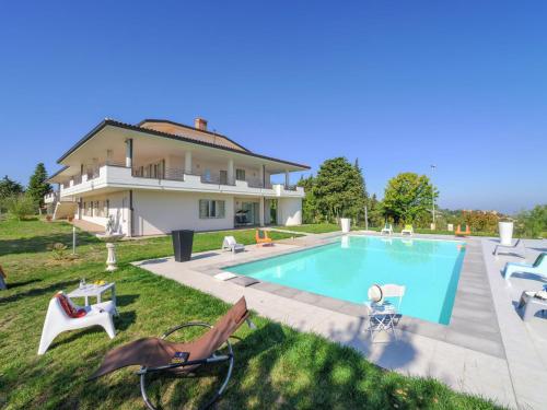 Exterior view, Spacious Villa in Tavullia with Private Swimming Pool in Belvedere Fogliense