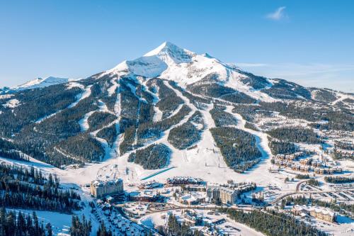 Shoshone 1972 in Big Sky Mountain Village, USA