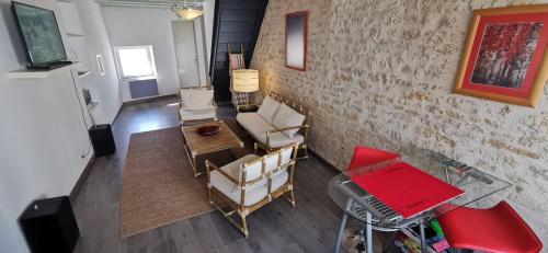 145 M2 entre mer et campagne 4 chambres gîte à louer Triaize