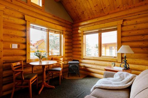 Miette Mountain Cabins