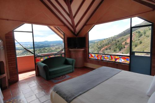 ApartaSuites Arcoiris - image 4