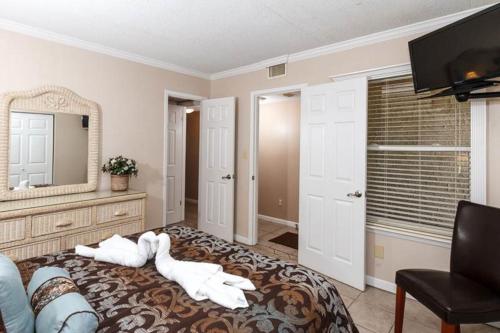Island Echos 2nd - 3rd Floor Condos - image 7