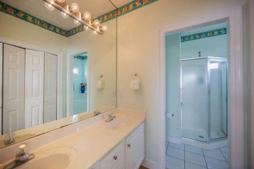 Gulf and Golf West Duplex - image 9