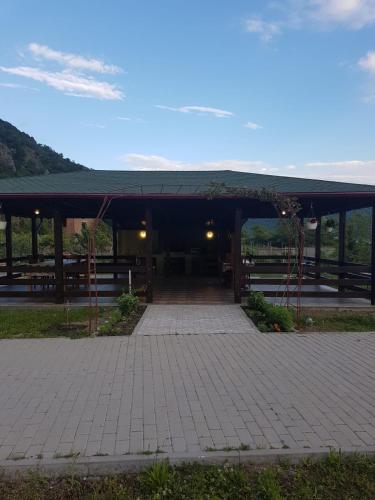 Pensiunea Lorena in Berzasca