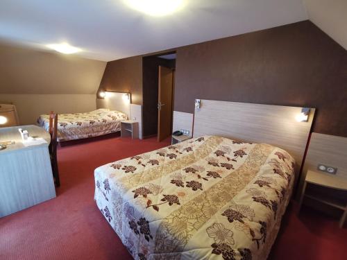 Logis Hôtel Au Parc des Cigognes