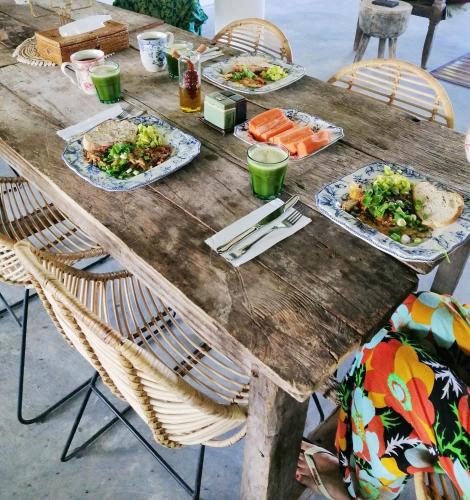 Étterem, Lambo Homestay in Sumba Island