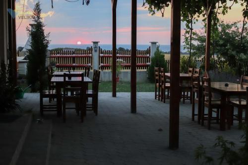 Restorāns, Vis Velika in Velika