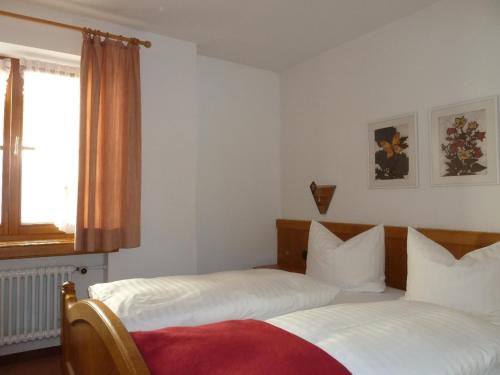 One-Bedroom Apartment - Ifen