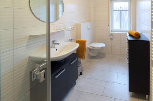 Apartment with Balcony image 7