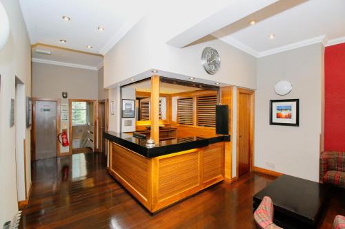Lobby, Kelvingrove Hotel near Hunterian Museum