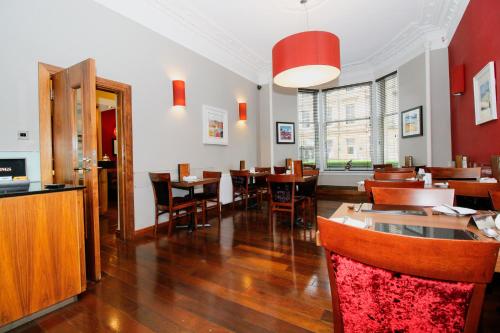 Restaurant, Kelvingrove Hotel near Hunterian Museum