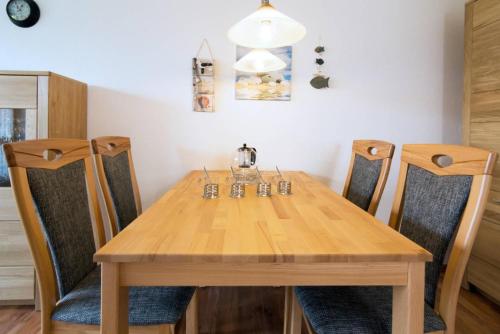 Ferienwohnung Regina 1.1km von Dornum entfernt