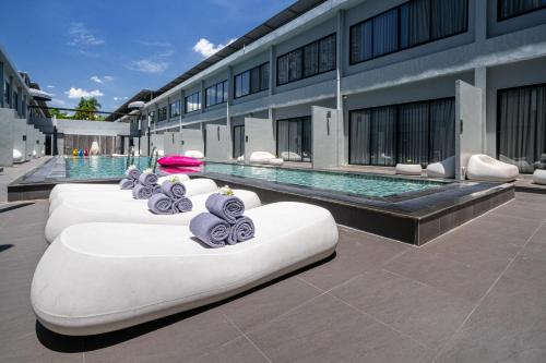 S Ratchada Leisure Hotel - 숙소 외관