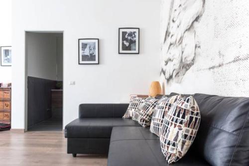 Stylish Apartment Rome center near Trevi and Opera