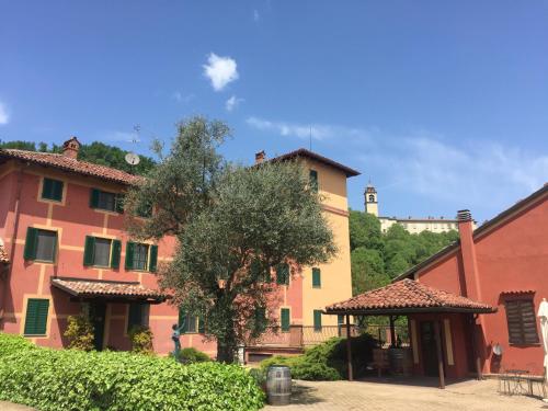 Tenuta Tenaglia - Hotel - Serralunga di Crea