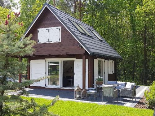 2 bedrooms, 4 beds