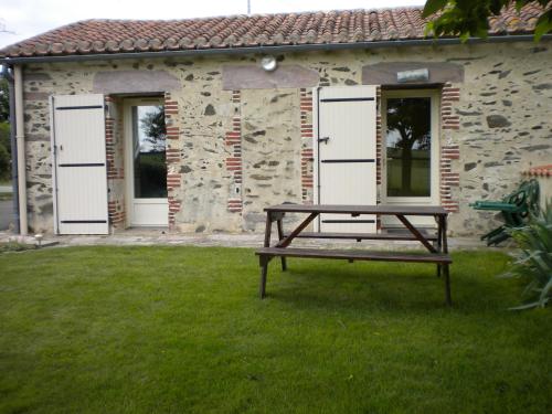 Chambres d'Hôtes Antézière - image 9