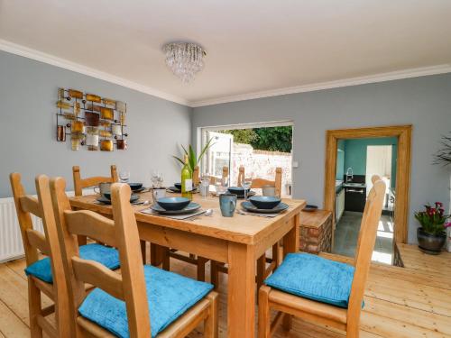 Baggergate House - image 14