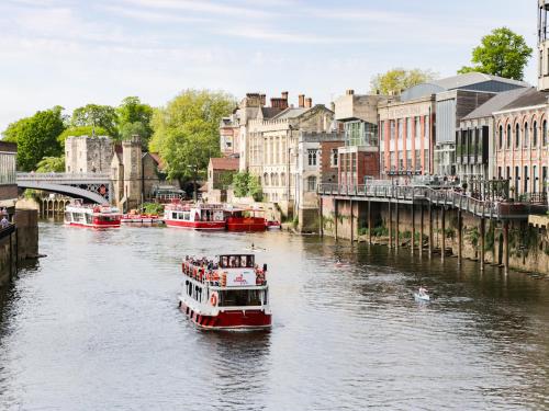 Baggergate House - image 12