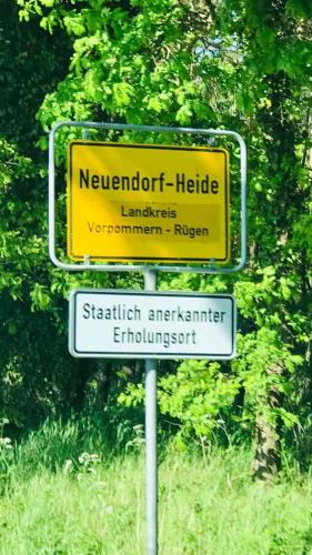 ''Zur alten Boddenfischerei'' Ferienwohnung Weitblick 5.8km von Lüdershagen entfernt