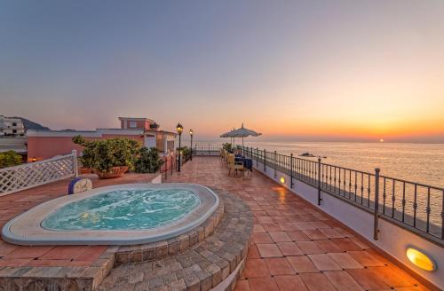 Hotel Nettuno - Ischia