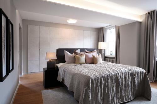 SAXX Apartments 