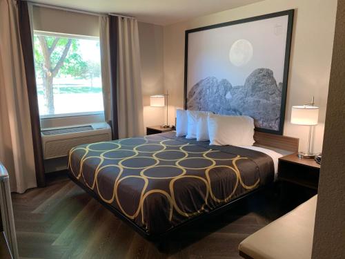 ซูเปอร์ 8 บาย วินด์แฮม กรีลีย์  (Super 8 By Wyndham Greeley) in กรีลีย์ (CO)