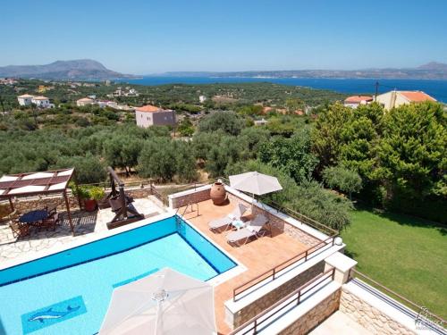  Kokkinon Khorion Villa Sleeps 6 in Kókkinon Khoríon