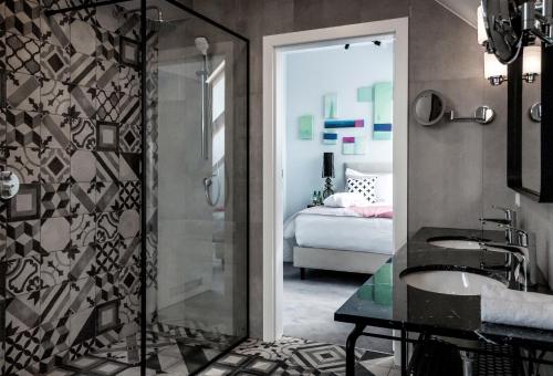 257078357 Hotel Indigo Krakow - Old Town by IHG
