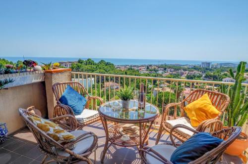 Palma Fiesta Apartment by Hello Homes Sitges - Sant Pere de Ribes