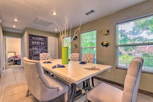 Hot Springs Retreat with Patio on Lake Hamilton - main image