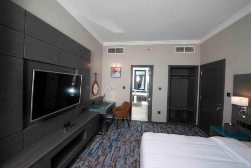 Jannah Dubai Creek Hotel - formerly Edge Creekside Hotel - image 9