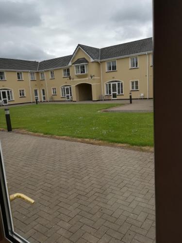 No 14 Killarney holiday village
