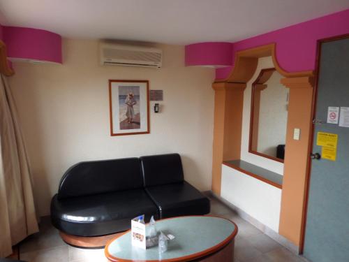 Motel Los Prados - Adults Only