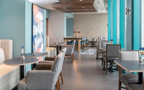 Ételek és italok, Holiday Inn Express Pensacola Beach By IHG in Pensacola Beach (FL)