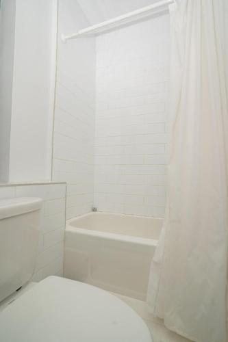 East Hells Kitchen 30 Day Rentals