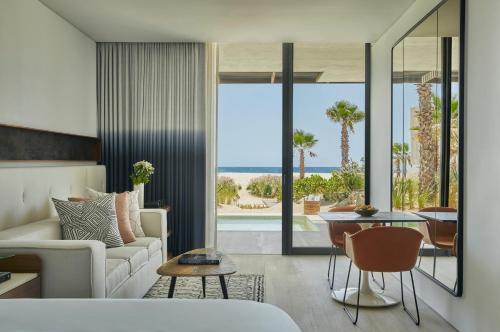Four Seasons Resort Los Cabos at Costa Palmas