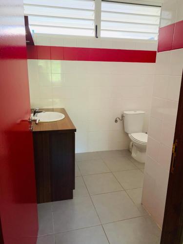 Bathroom, L OREE DU BOIS in Cayenne
